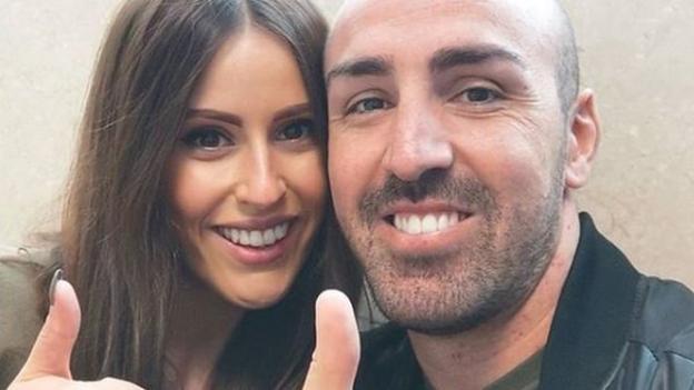 Jose Enrique: Ex-Liverpool and Newcastle defender given all clear by surgeons - BBC Sport