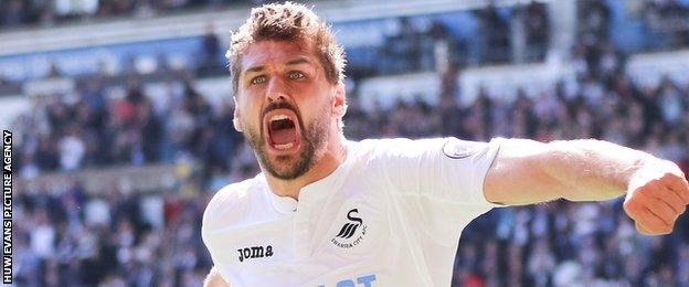 Fernando Llorente celebrates his goal for Swansea against Stoke