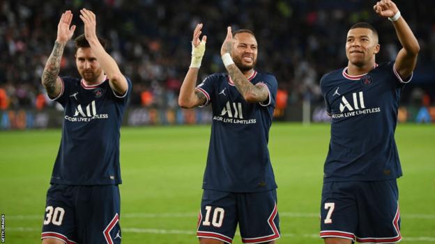 Lionel Messi, Neymar and Kylian Mbappe applaud PSG fans