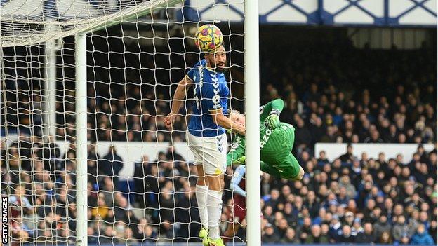 Emiliano Buendia's goal against Everton