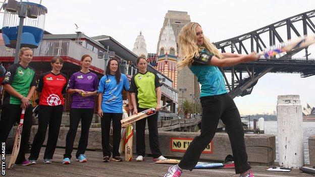 Holly Ferling and other Big Bash League players