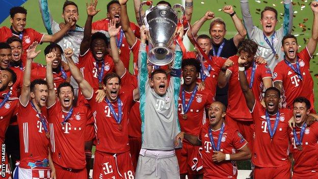Bayern Munich lift the Champions League trophy