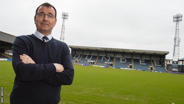 New Dundee manager Gary Bowyer