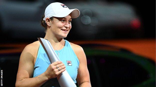 Stuttgart Open World Number One Ashleigh Barty Beats Aryna Sabalenka In Final Bbc Sport