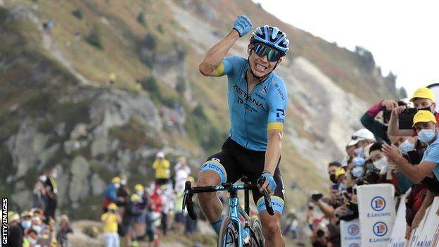 Tour de France Stage 17: Miguel Angel Lopez Wins, Primoz Roglic Stretches Lead 