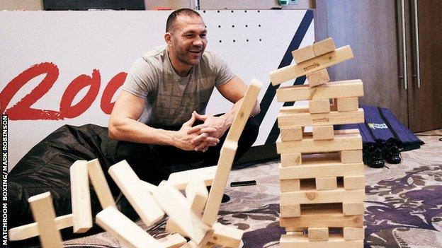 Kubrat Pulev plays Jenga