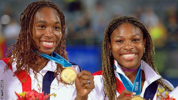 Serena Williams (right) and sister Venus Williams won gold in the Sydney 2000 Olympic Games women's doubles