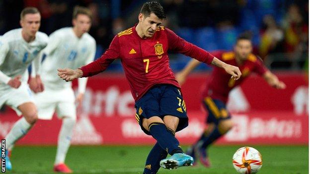 Spain 5-0 Iceland: Alvaro Morata and Pablo Sarabia score twice, with Yeremi  Pino also on target - BBC Sport