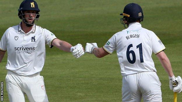Bears centurion Michael Burgess shared a stand of 113 for the fifth wicket with Matt Lamb