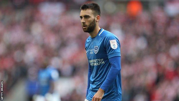 Ben Close: Portsmouth midfielder signs new deal until 2021 - BBC Sport