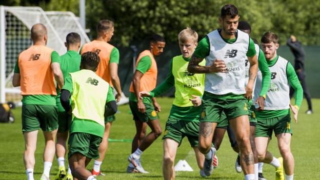 ‘A smaller group is more intimate’ – Lennon wants to further trim Celtic squad