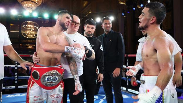 Joe Cordina argues with Edward Vazquez