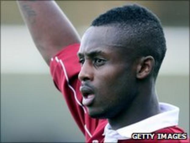 Northampton's Courtney Herbert joins Cambridge United - BBC Sport