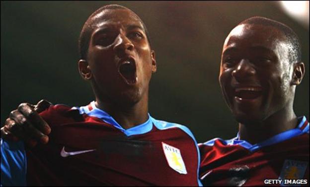 Ashley Young (l) & Nigel Reo-Coker