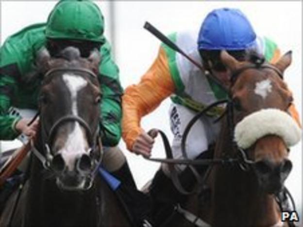 Joviality (left) just gets the better of Barefoot Lady at York