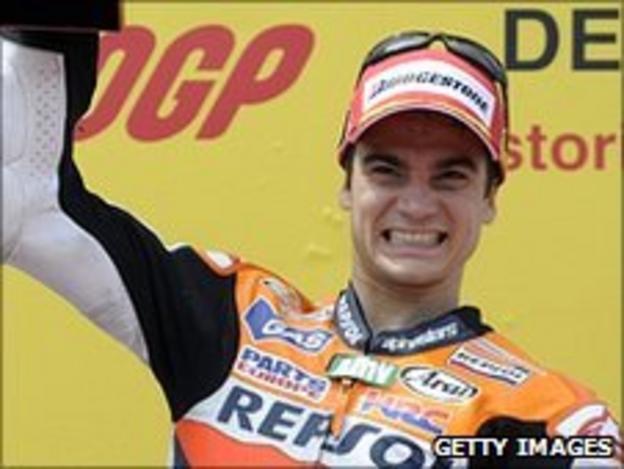 Dani Pedrosa Has Plate Inserted In Right Collarbone Bbc Sport