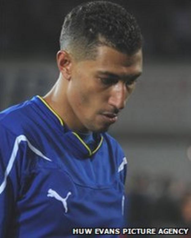 A dejected Jay Bothroyd leaves the pitch after Cardiff's play-off loss to Reading