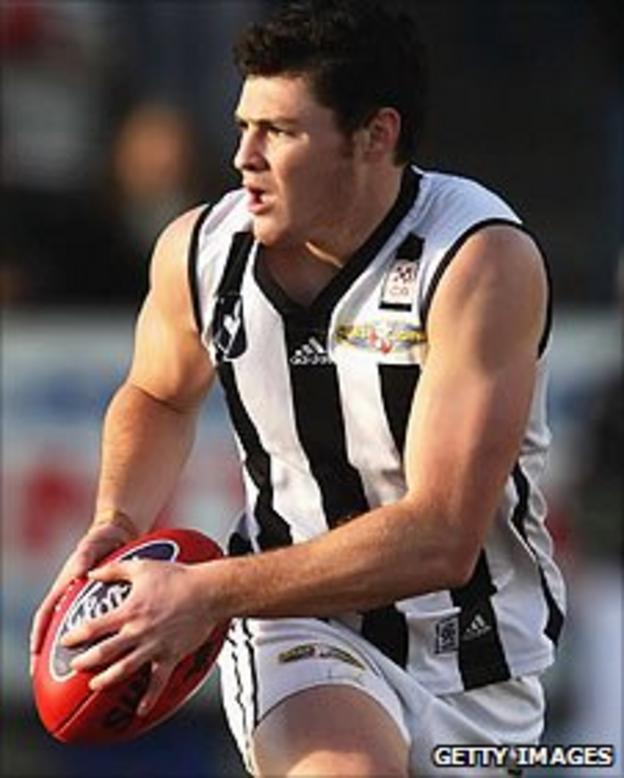 Martin Clarke playing for Collingwood