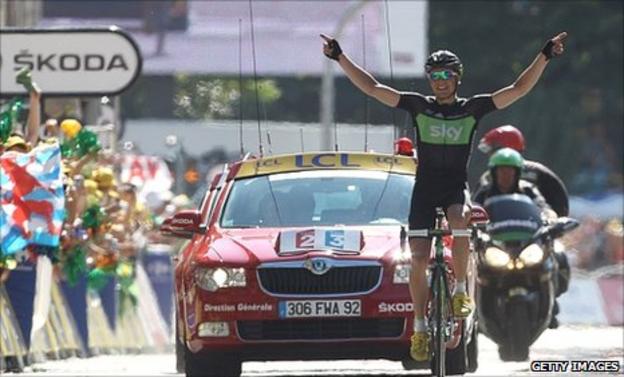 Edvald Boasson Hagen wins stage 17 of the Tour de France
