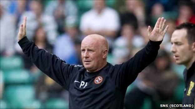 Dundee United manager Peter Houston