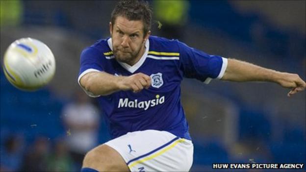 Cardiff City's Jon Parkin 'sorry for Twitter outburst' - BBC Sport