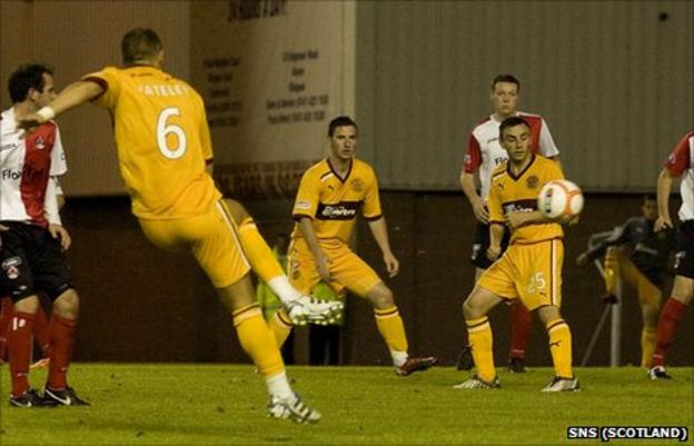 Tom Hateley scores Motherwell's third goal against Clyde