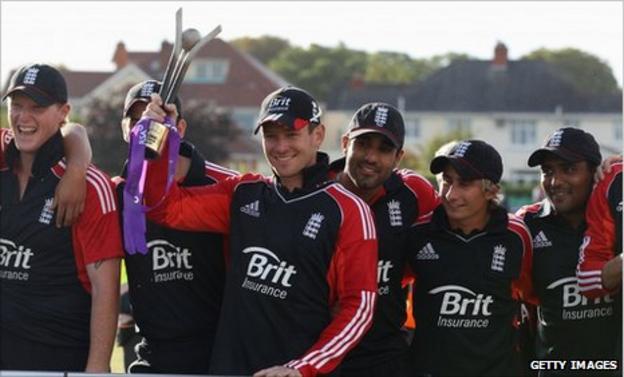 Stand-in England captain Eoin Morgan lifts the trophy
