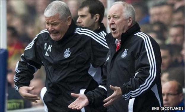 Aberdeen assistant manager Archie Knox and manager Craig Brown