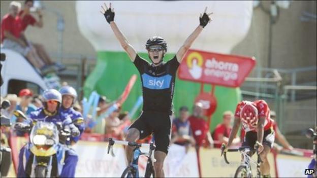 Chris Froome wins stage 17 of the Vuelta a Espana ahead of eventual race winner Juan Jose Cobo