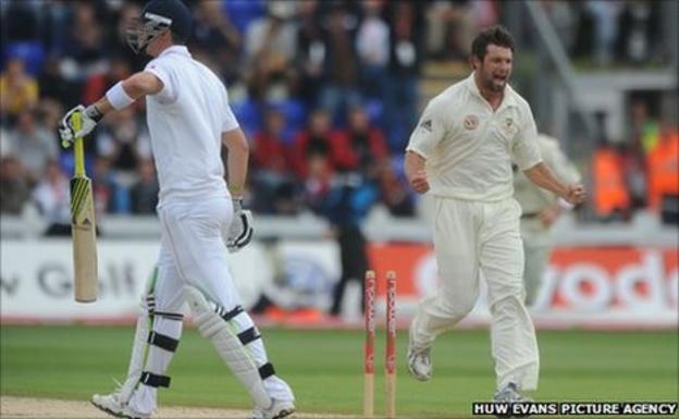 England batsman Kevin Pietersen is bowled by Australia's Ben Hilfenhaus