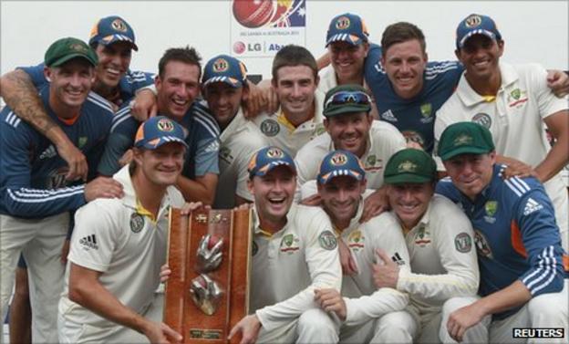 Australia celebrate with the Warne-Muralitharan Trophy after winning the Test series