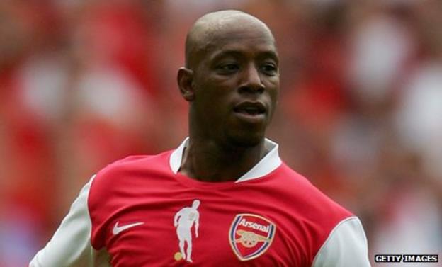 Ian Wright Helps Out Mk Dons Strikers Bbc Sport