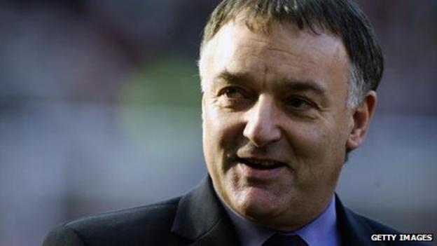 Lou Macari made 400 appearances for Manchester United over more than a decade