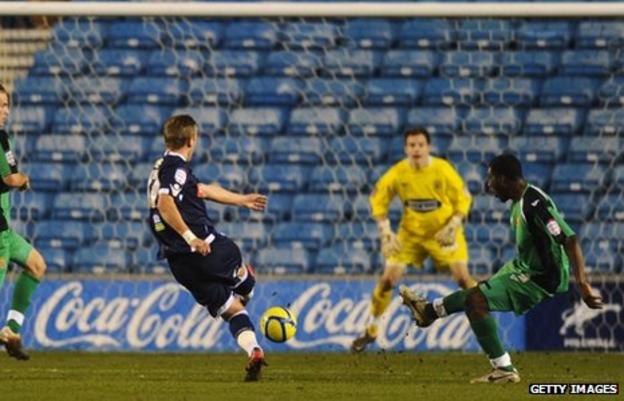 Harry Kane scores Millwall's second