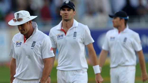 Andrew Strauss, James Anderson and Ian Bell