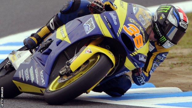 Bradley Smith out to capture 2012 Moto2 title for Tech3 - BBC Sport