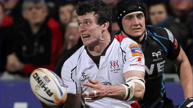 Exeter Chiefs Ian Whitten during the Aviva Premiership match at