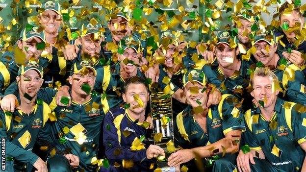 Australia celebrate their tri-series win