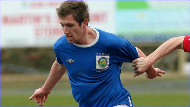 Cliftonville edge out Donegal Celtic - BBC Sport