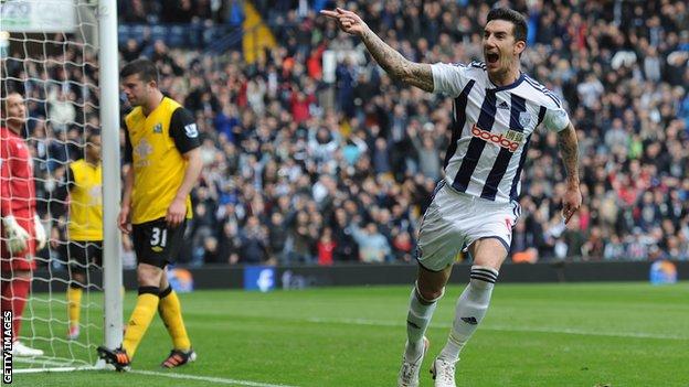 Liam Ridgwell scores West Brom's third