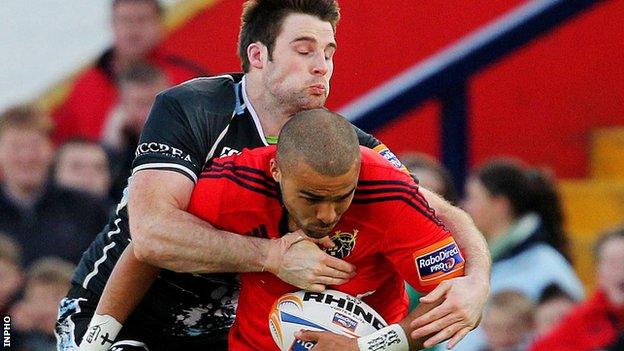 Johnnie Beattie tackles Simon Zebo at Musgrave Park