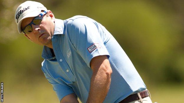 Ben Curtis wins his first PGA tournament in six years