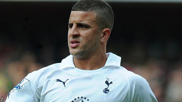 Spurs defender Kyle Walker wins PFA Young Player award - BBC Sport