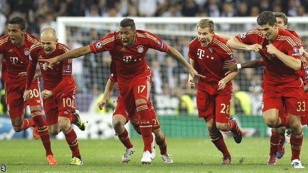 Bayern players celebrate their victory