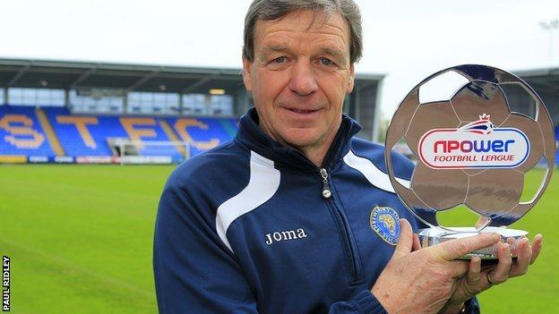 Shrewsbury Town manager Graham Turner