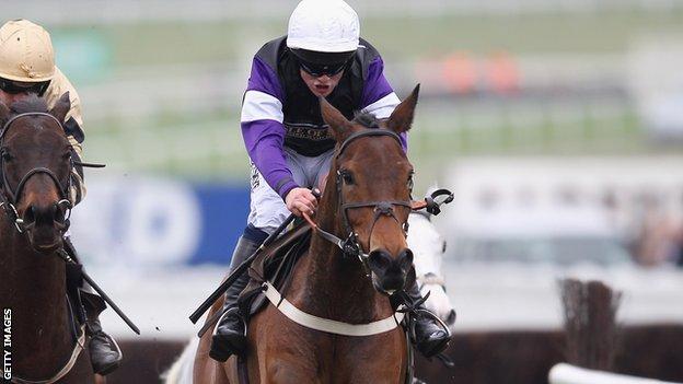 Brindisi Breeze, ridden by Campbell Gillies, on his way to victory in the Albert Bartlett Novices' hurdle