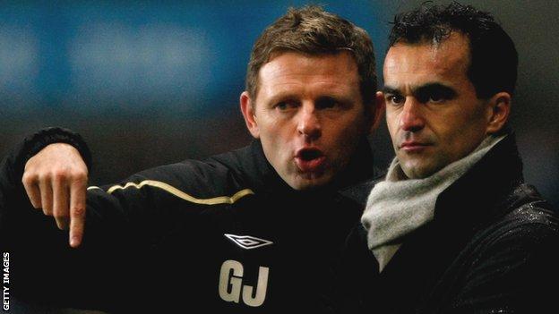 Graeme Jones alongside Roberto Martinez during their time at Swansea City