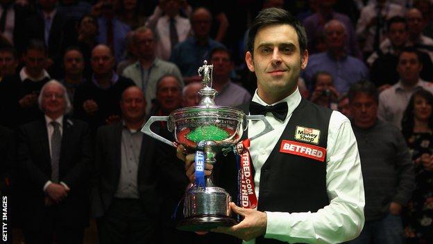 Ronnie O'Sullivan poses with the World championship