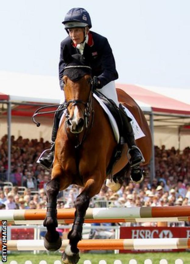 Mary King riding Imperial Cavalier at Badminton in 2011