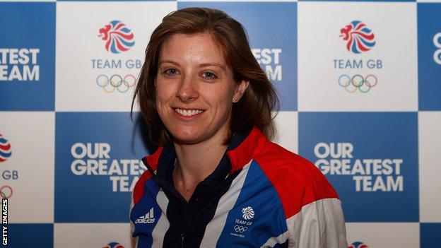 London 2012: Foil squad targeting final, says Anna Bentley - BBC Sport